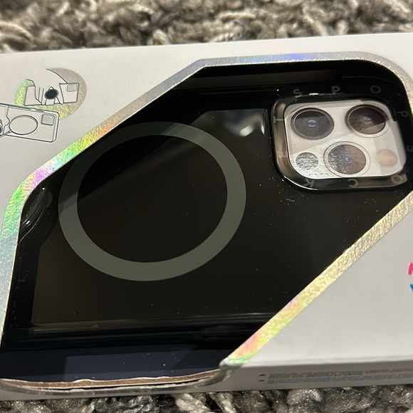 New PopSockets PopCase for MagSafe iPhone 12 Pro Max - Picture 2 of 6